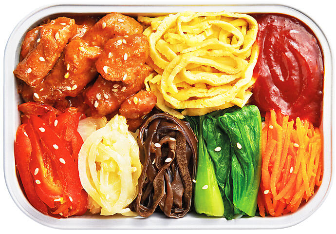 Bibimbap Hàn Quốc với Bulgogi Gà của Đầu Bếp Hong