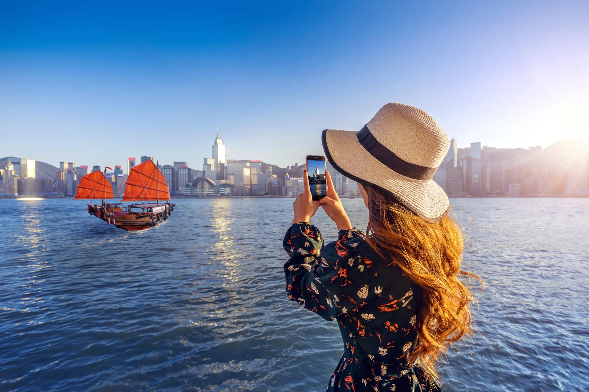 Save more when you book Flight+Hotel