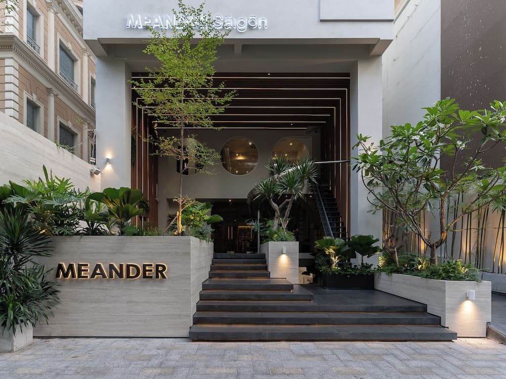 MEANDER Saigon