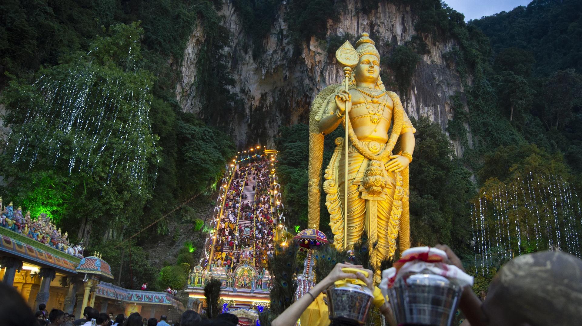 Book flights to Malaysia!