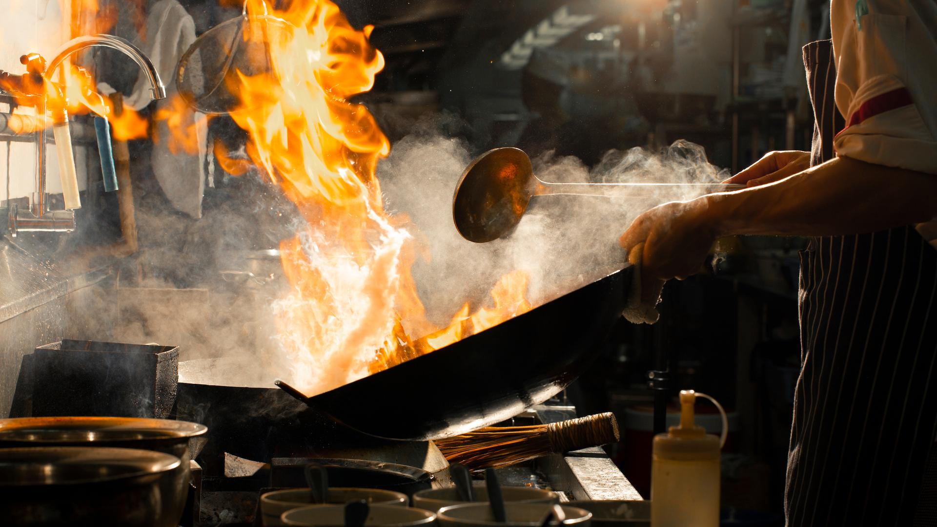 Must-Try Dishes in Singapore