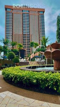 The Apartments at Times Square Kuala Lumpur by Robinsons