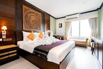Baan Sukhumvit Soi 18