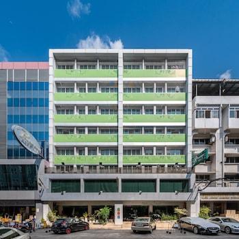 P2 Boutique Hotel